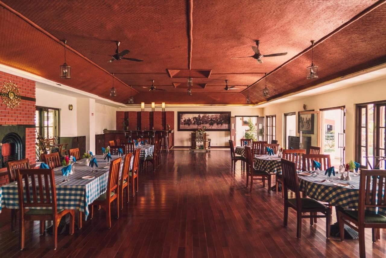 Amritara Ambatty Greens Resort Virajpet Bagian luar foto